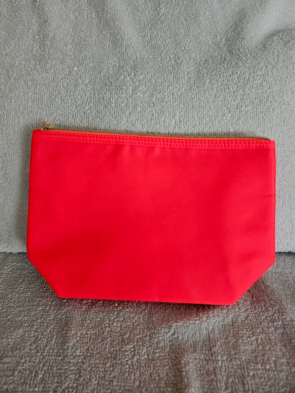 Tarte Makeup Bag - Picture 2 of 3